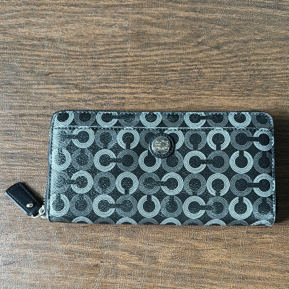 Coach Leather Wallet in Black Monochrome Print